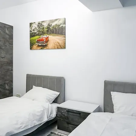 Apartment Charming Oasis *