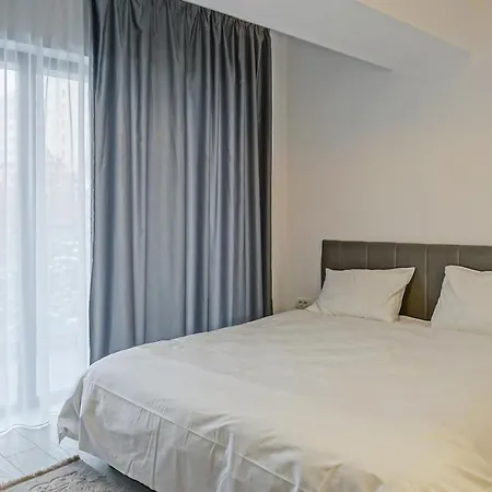 Charming Oasis Βουκουρέστι